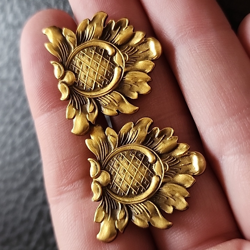 VTG MFA earrings
